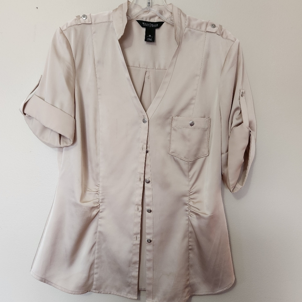 𝅺white House Black Market, M cream color women's blouse